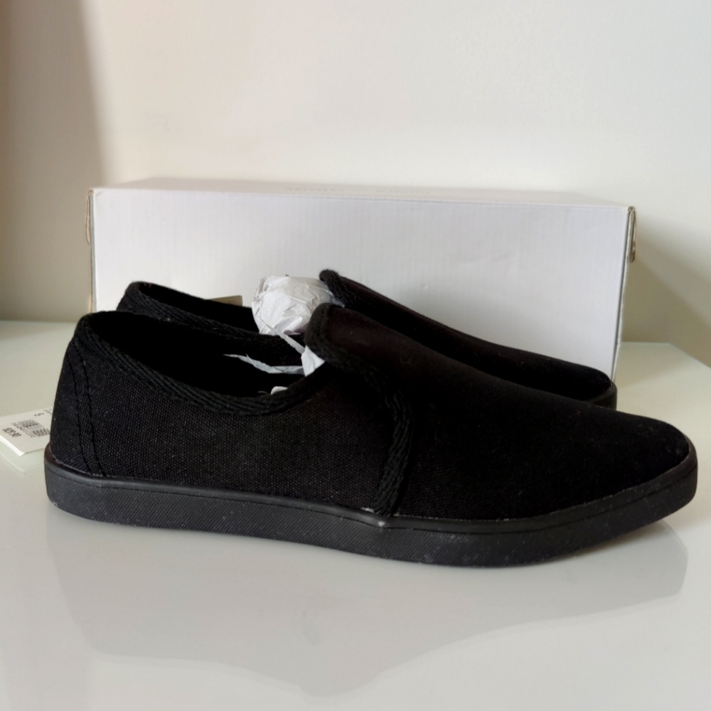 Uniqlo x Lemaire Canvas Shoes